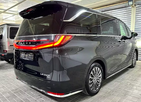 LEXUS LM  2024款 350h 2.5